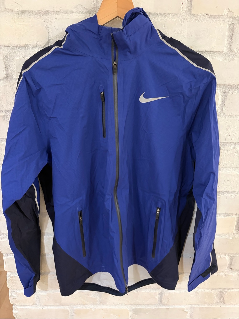 Nike Hyper Shield hooded running jacket